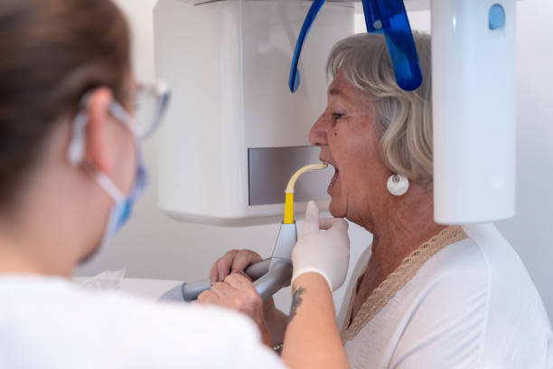  Burnsville, NC Emergency Dentist Pros